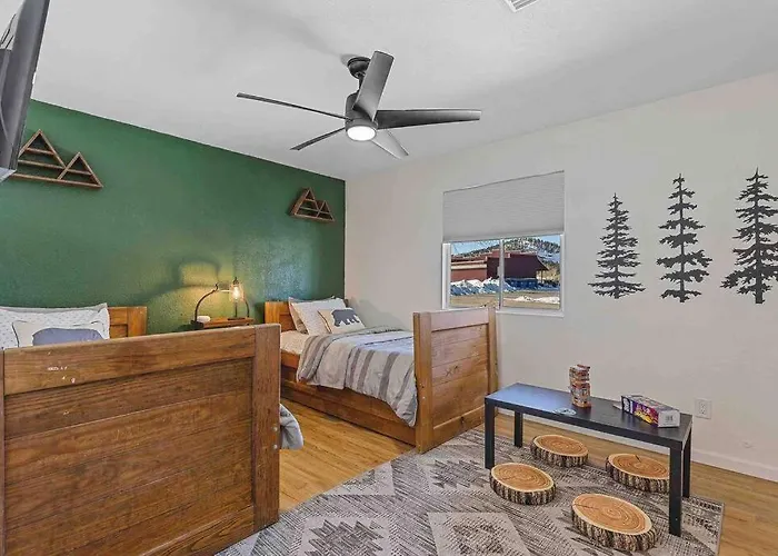 Walk To Gc Train Depot And Route 66, King Beds, Game Room, Bbq, Firepit